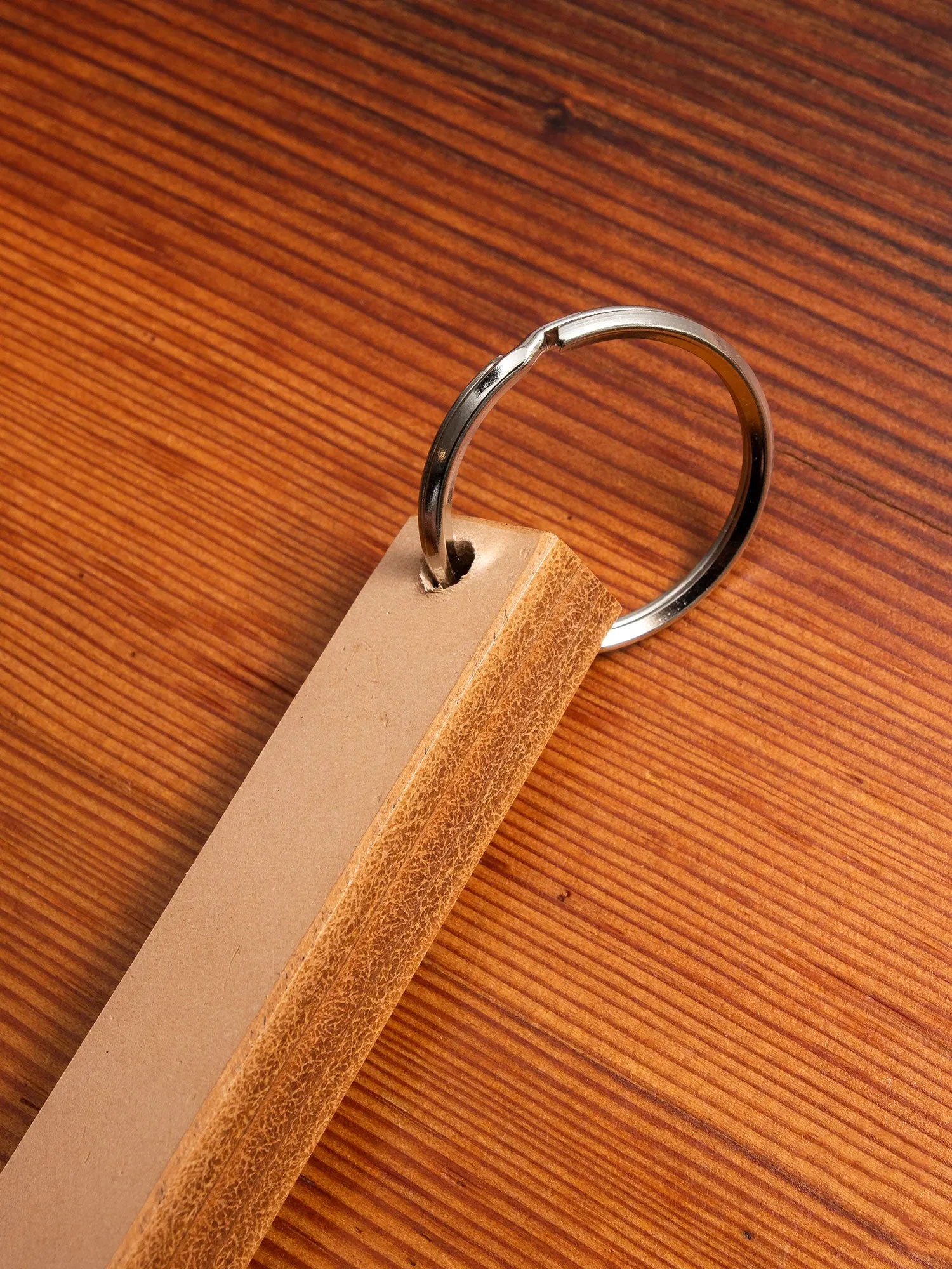 Riverside Key Fob in Natural